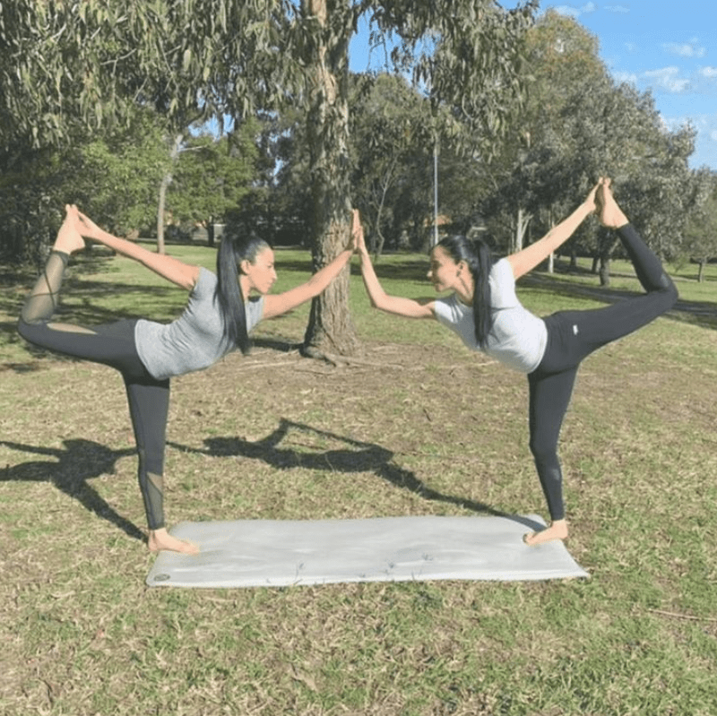 Lisa, Yoga Sisters